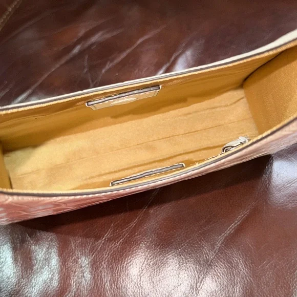 🔥🔥🔥NEW Staud Rey Croc Embossed Leather Shoulder Bag - Picture 9 of 10